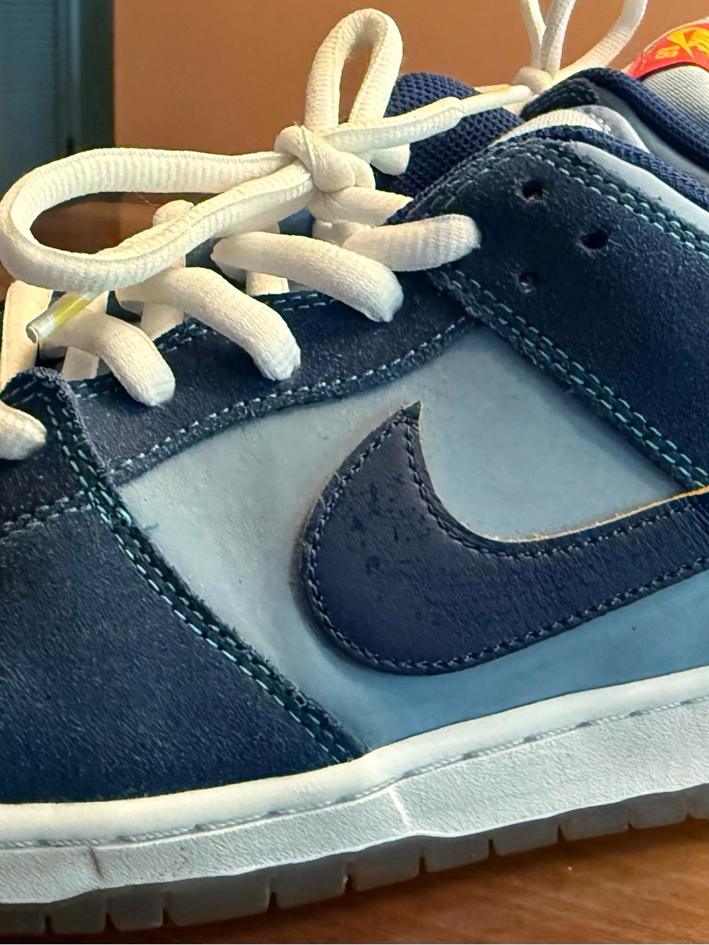 Nike SB Dunk Low Pro Blue and White with Yellow Accents - Picture 4 of 7